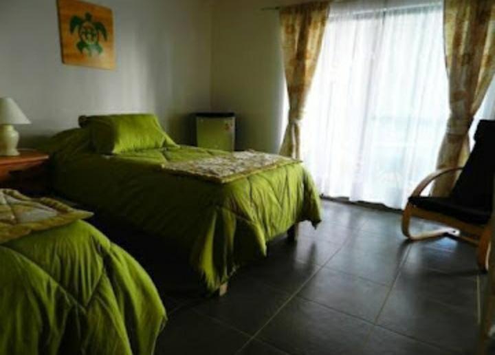 Hostal Tu'U Koihu Hanga Roa Exteriör bild